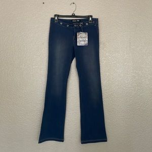 Women’s Flare Pants Size 9 94%Cotton and 6% Spandex Very Soft.